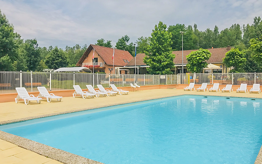 Campingplatz mit Schwimmbad im Elsass