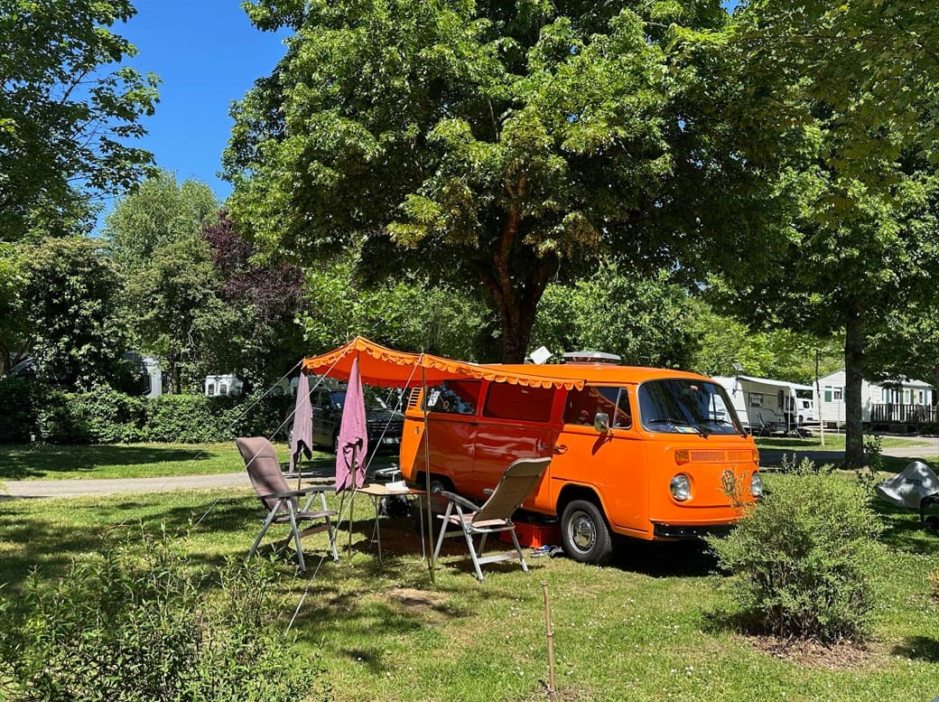 Forfait Emplacement Standard (vidange, remplissage et électricité 10A inclus)